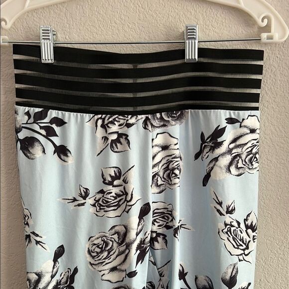 Floral Print Leggings with Striped Waistband new no tags bottom pockets Sz xl - Picture 2 of 14